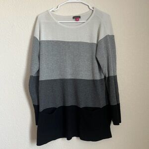 Vince Camuto Women's Gray and Black Striped Sweater